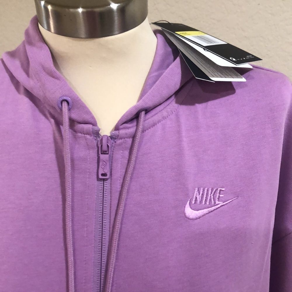 Nike jacket Nwt  - Picture 2 of 3